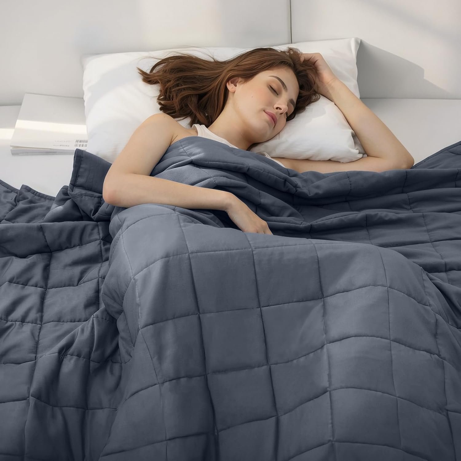Weighted Idea Weighted Blanket for Adults (Dark Grey,48″x72″,15lbs) Cooling Breathable Heavy Blanket with Premium Glass Beads All-Season Soft Thick Blanket